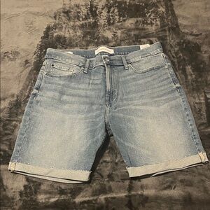 Calvin Klein Jeans Light Blue Straight Denim shorts men 34
